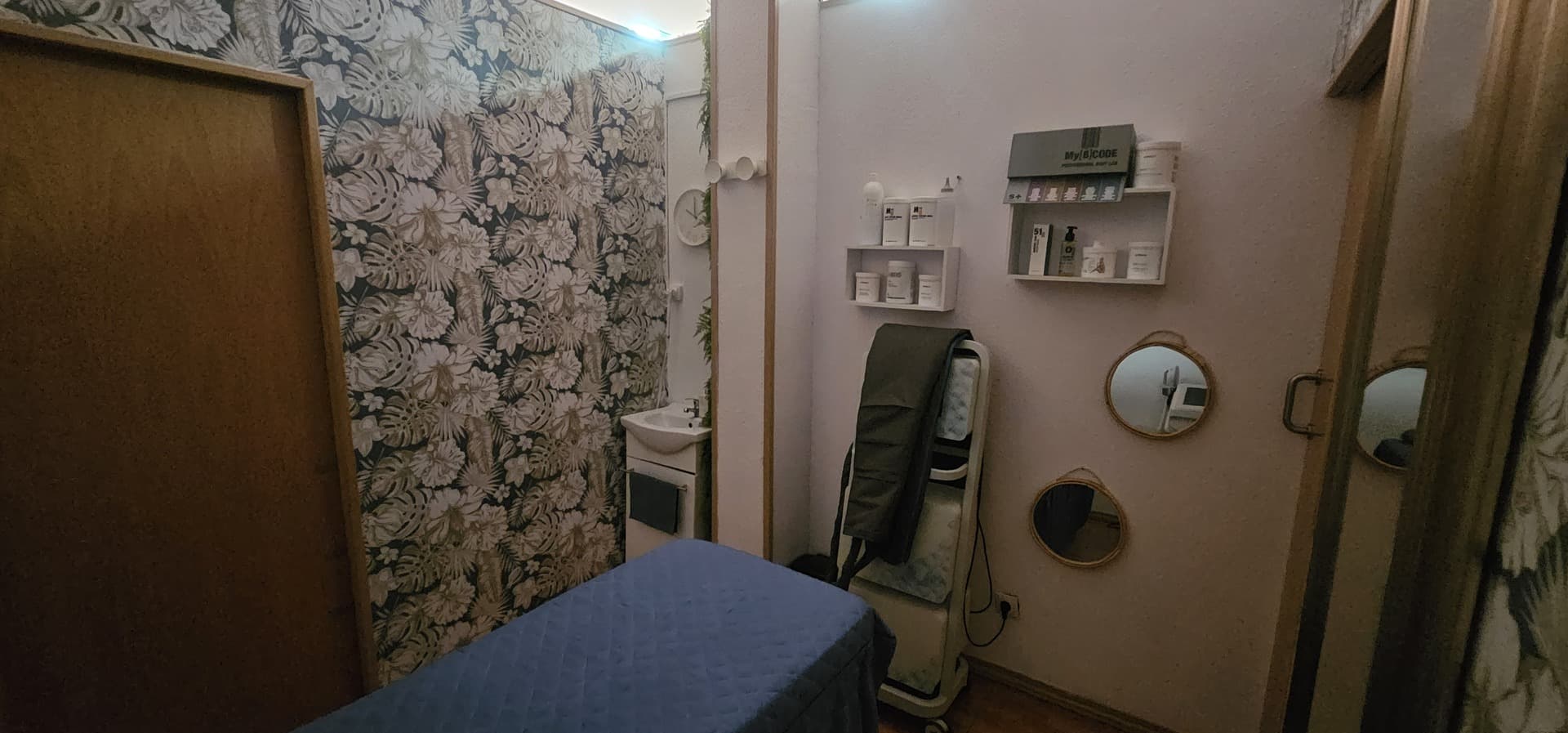 Instalaciones de Uñas y Belleza Yanet González