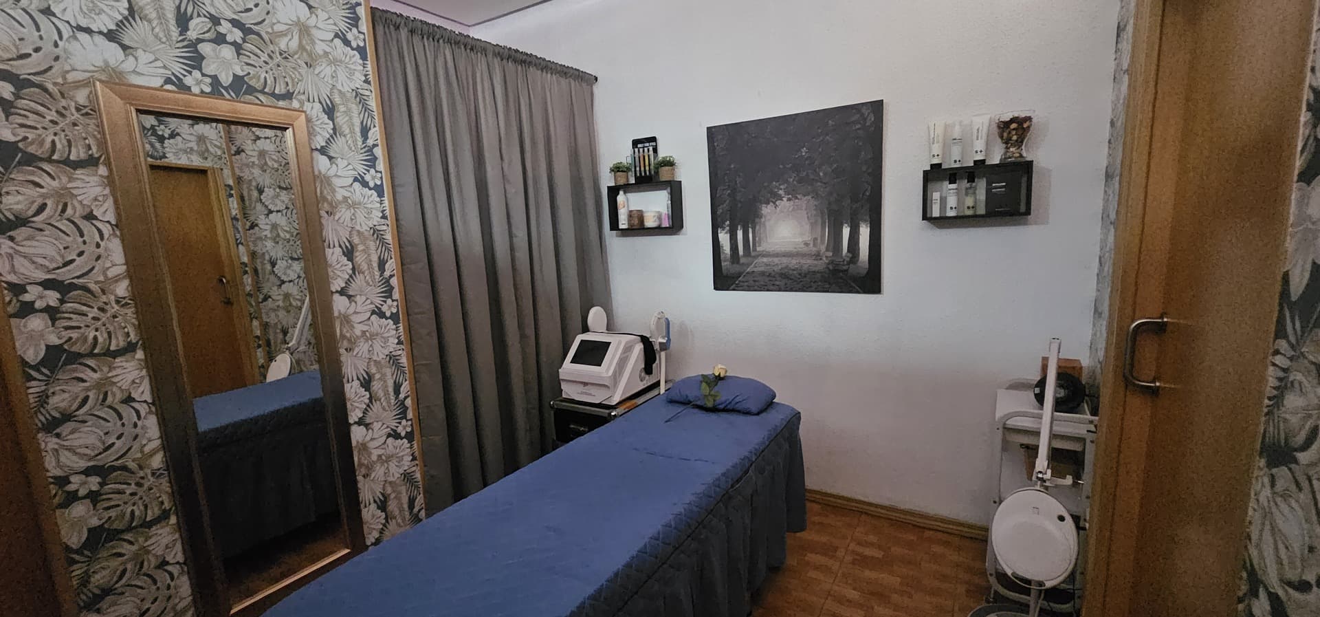 Instalaciones de Uñas y Belleza Yanet González